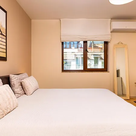 Apartment Beautiful In The Heart Of *